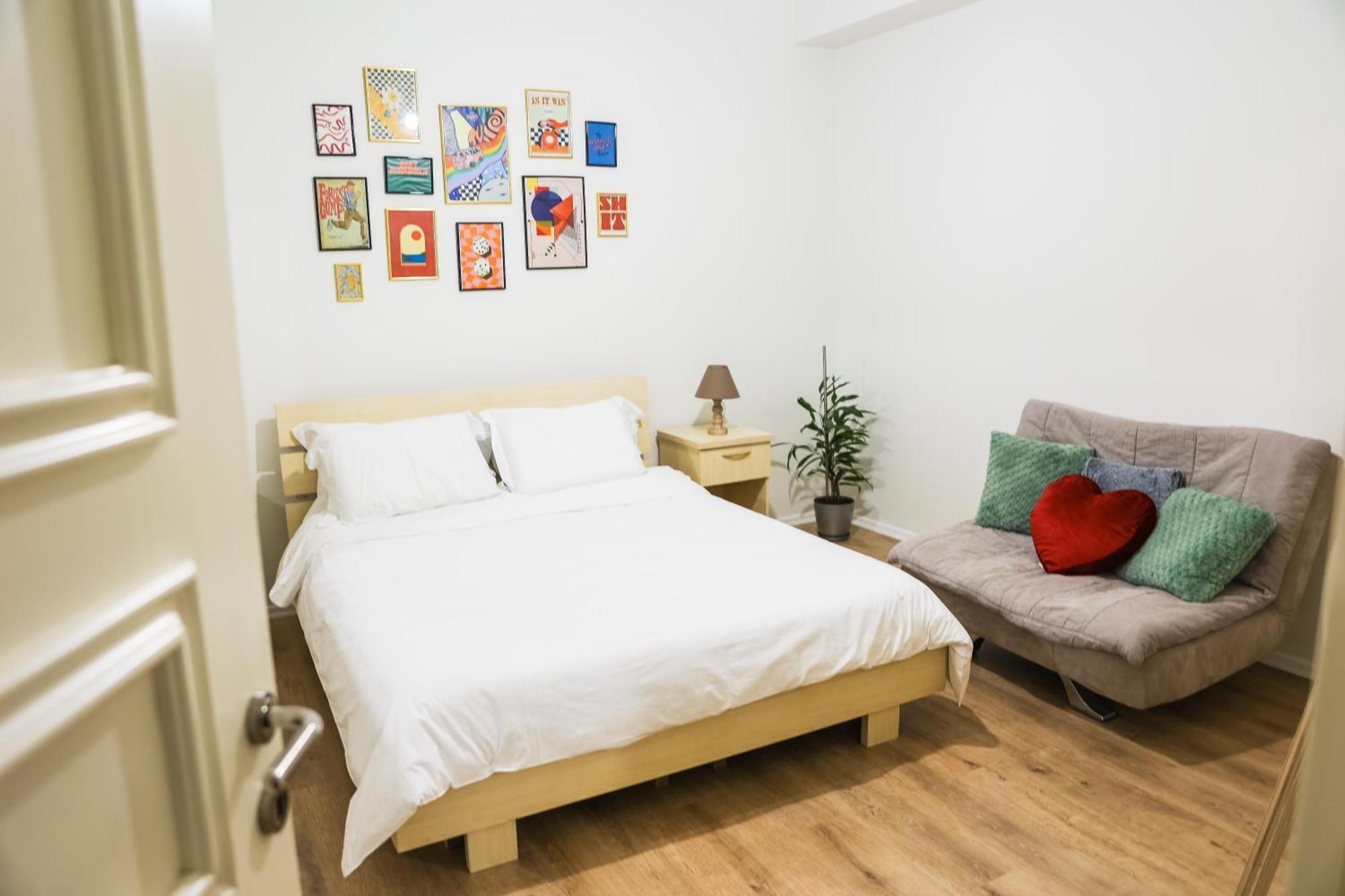 At Bazaar Central Apartment ティラナ エクステリア 写真